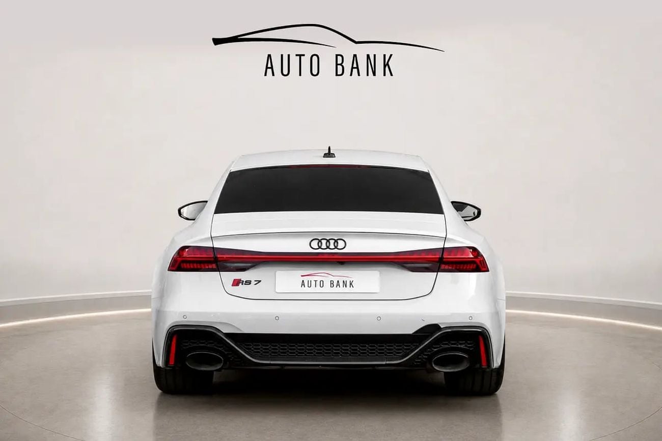 Audi RS7 SPORTBACK MODEL - NO ACCIDENT OR PAINT