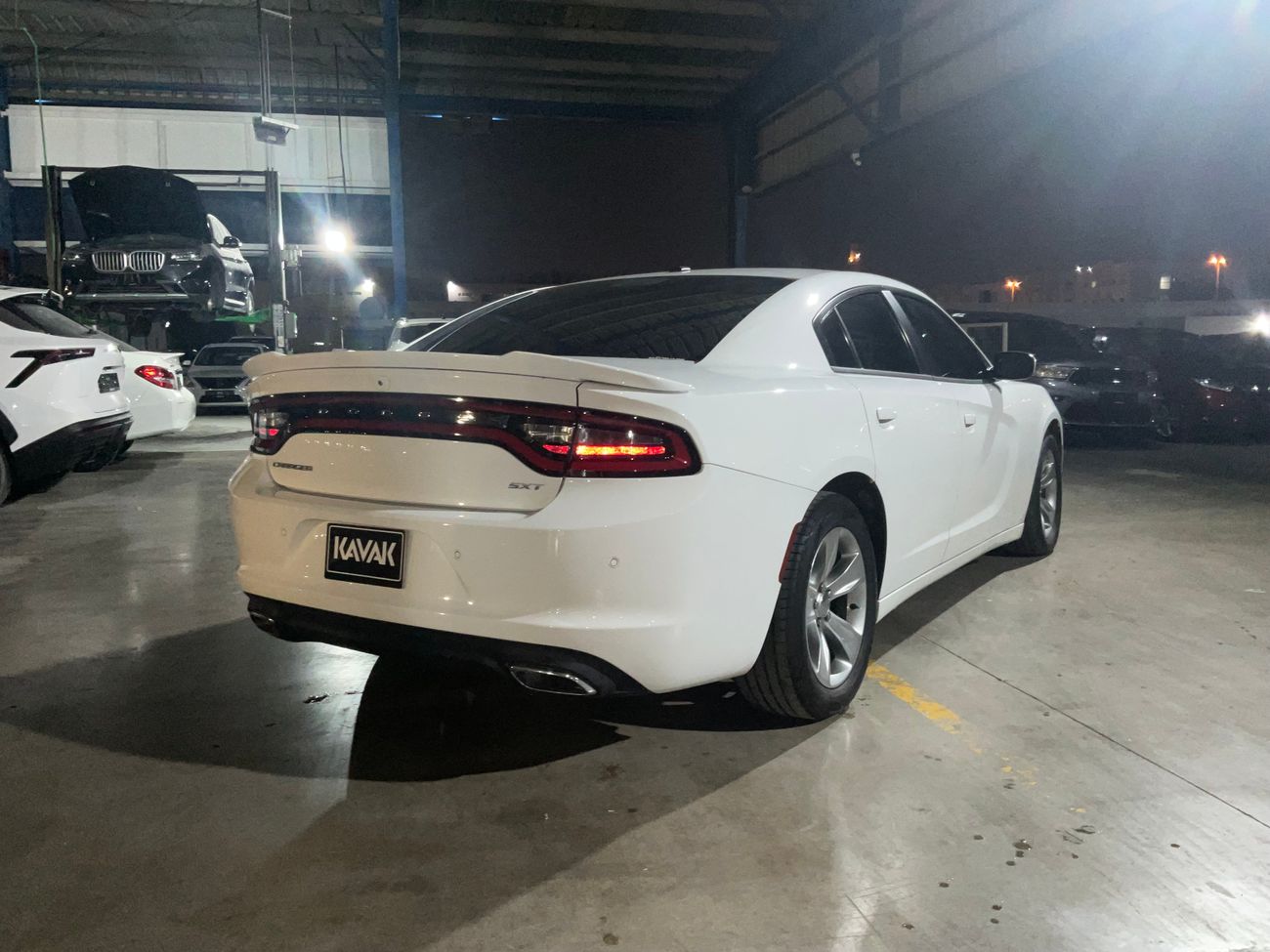 دودج تشارجر SXT / SE | شامل الضمان | 0 ﺪﻔﻋﺓ ﺃﻮﻟﻯ