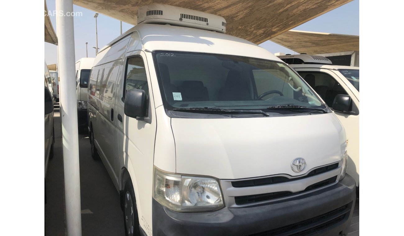 Toyota Hiace Toyota Hiace Freezer Van, model:2012. Excellent condition