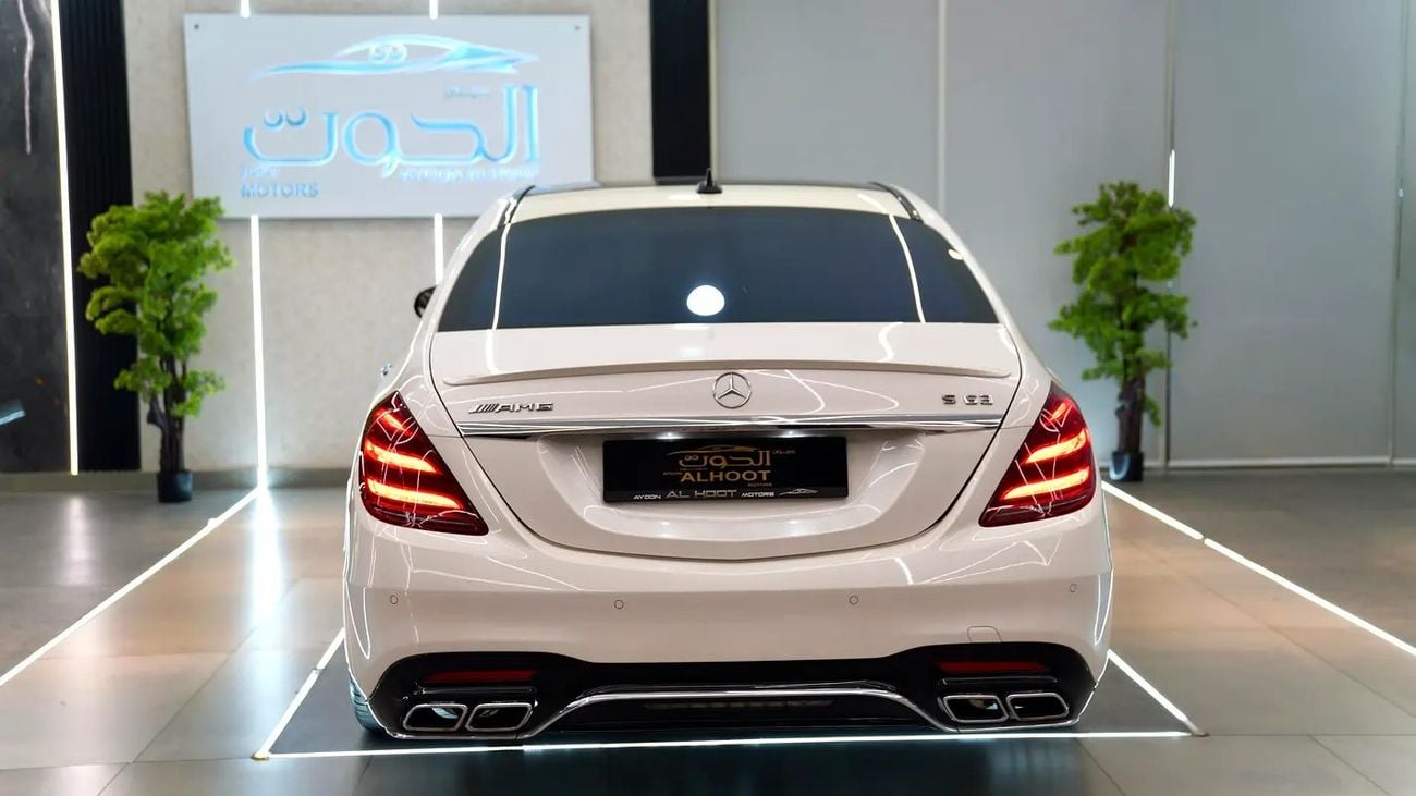Mercedes-Benz S 500 Std 4.7L