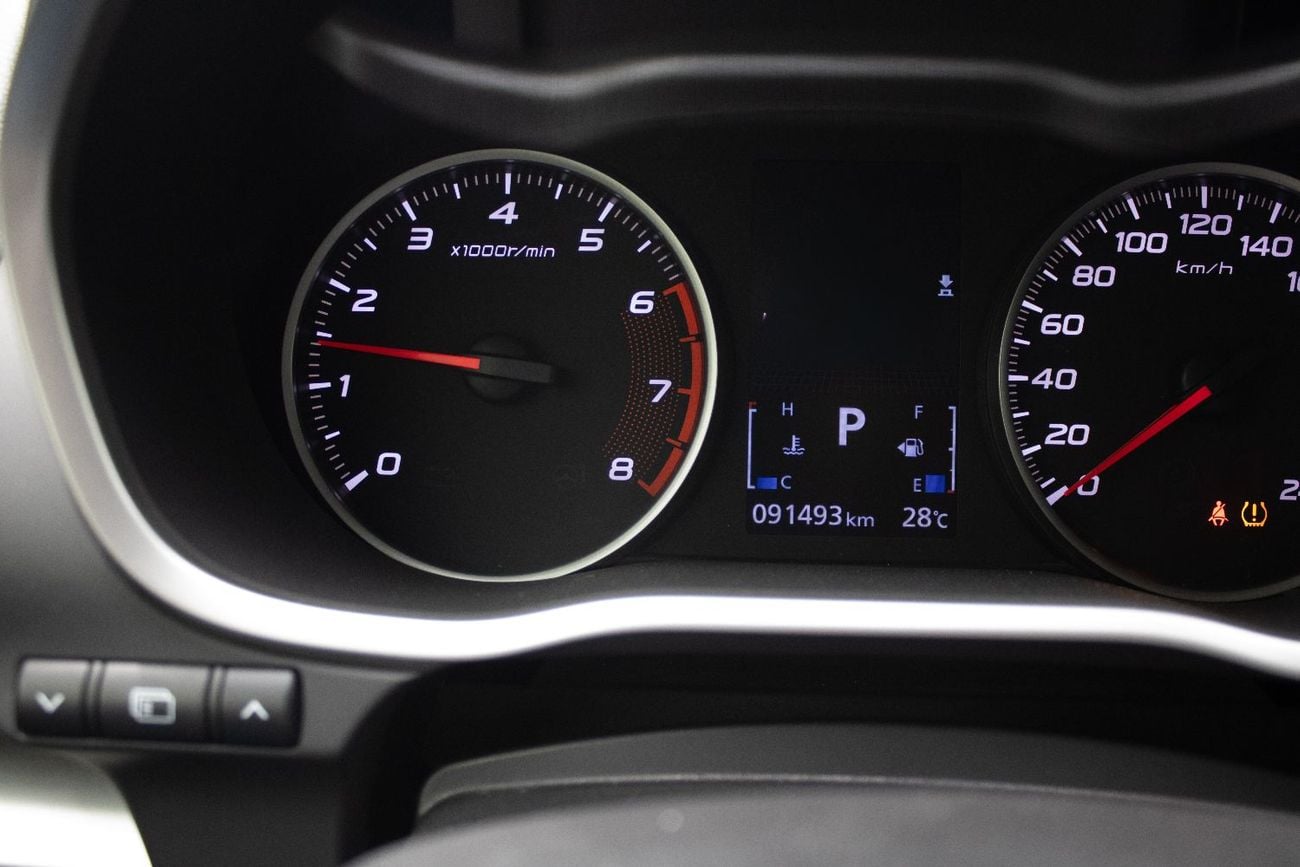 Mitsubishi Eclipse Cross 1.5T GLS (Mid Option)