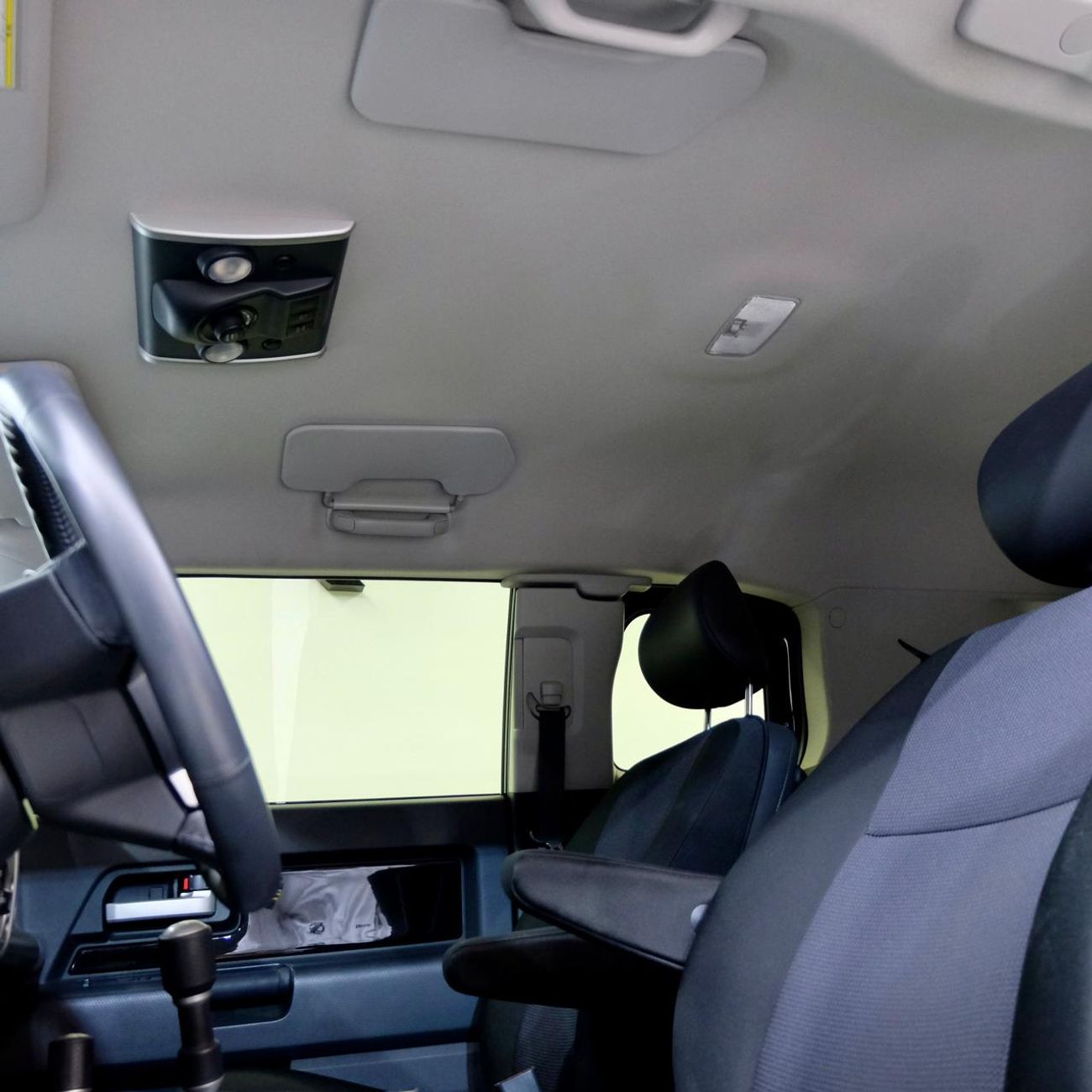 Toyota FJ Cruiser GXR 4.0L A/T AED 2,899 pm l 0% Down Payment l FJ Cruiser l Full Agency Maintained