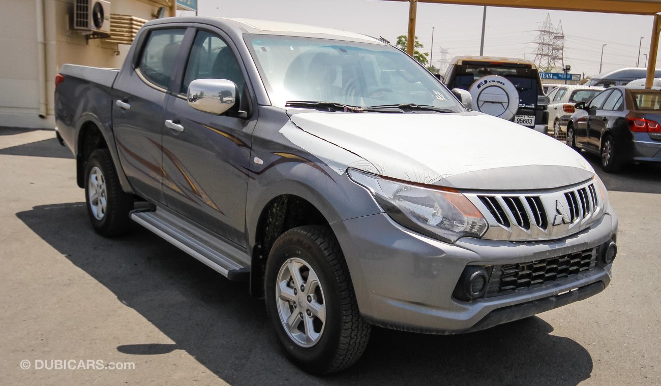 Mitsubishi L200 4x4 Diesel Engine