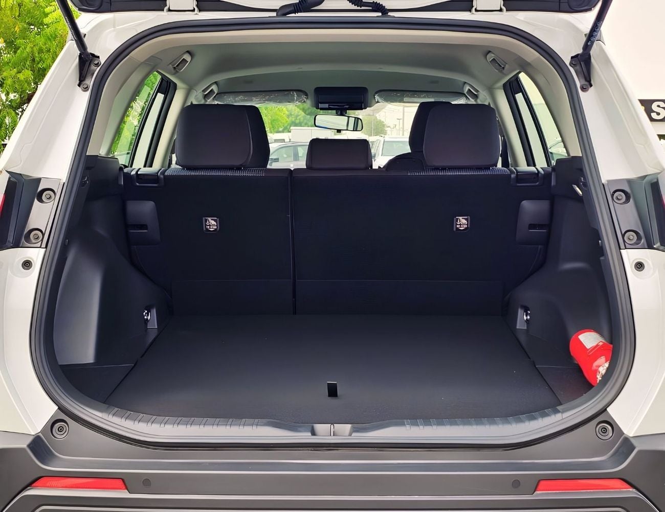 Toyota RAV4 LE || 2.0L PETROL V4 AWD | 10.5" TOUCHSCREEN DISPLAY | REAR CAMERA (CODE # RVPLEF)