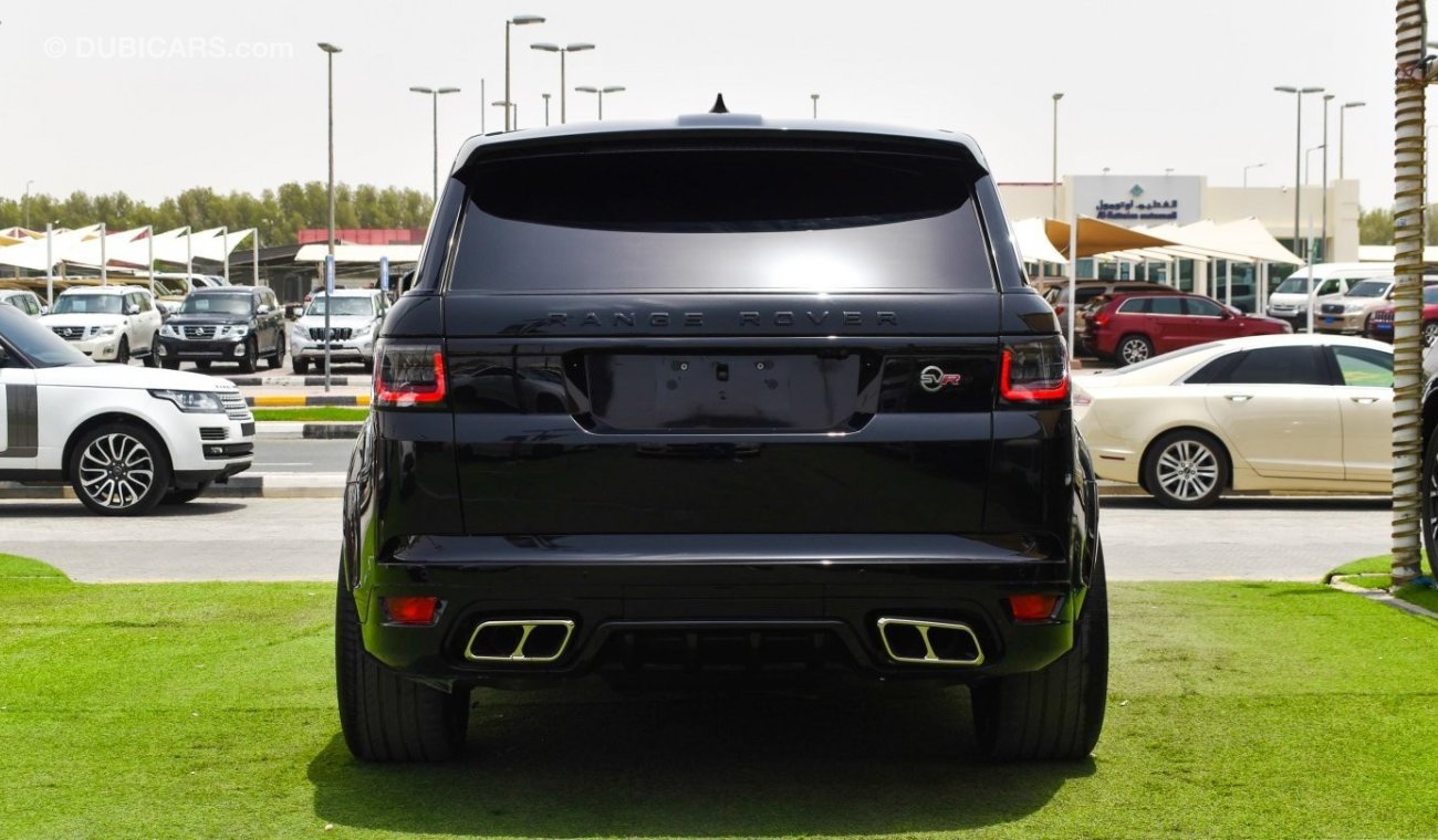 Land Rover Range Rover Sport SVR