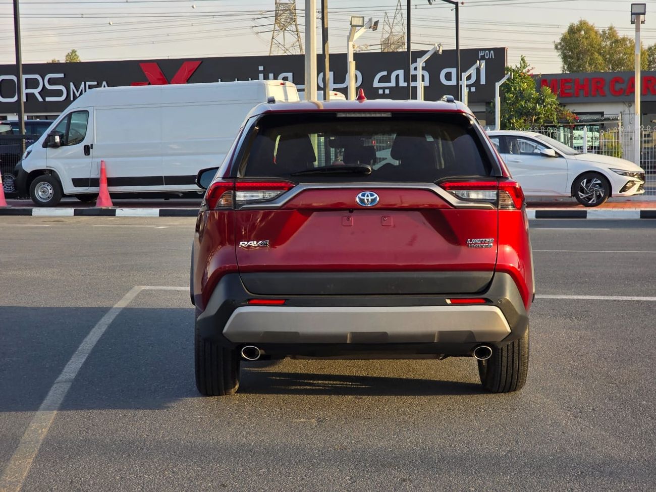Toyota RAV4 2.5L Limited Hybrid Sunroof , Push button, Trunk automatic and original leather seats