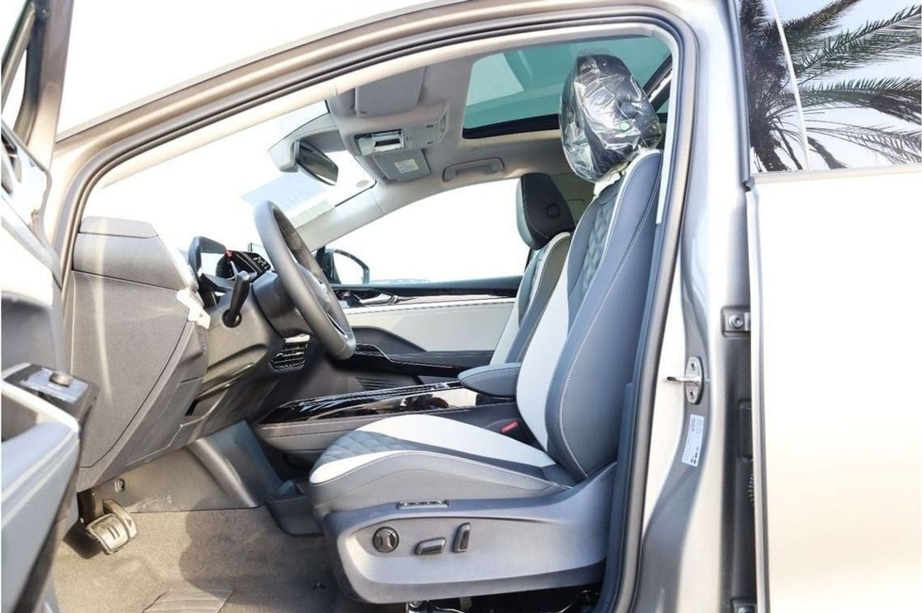 فولكس واجن ID.6 VOLKSWAGEN_ID,6_CROZZ_PRO_2024_FULL_OPTIONS_7SEATS