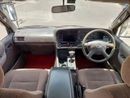 Toyota Hiace TOYOTA HIACE COMMUTER VAN RHD 2001 MODEL 3.0 L DIESEL AUTOMATIC(PM02656)