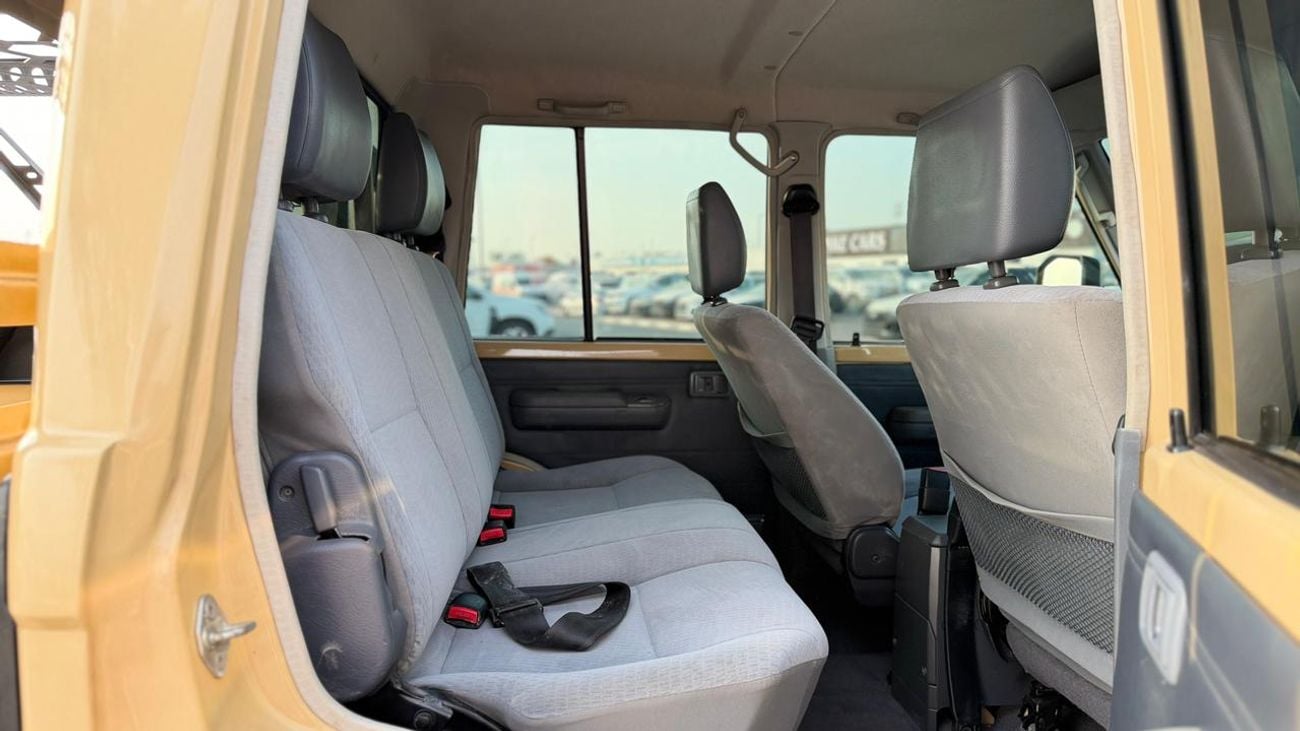 Toyota Land Cruiser Pick Up MODIFIED TO 2025 MODEL | BULL BAR WITH LED LIGHTS | MANUAL TRANMSISSION | 4.5L DIESEL | HEAVY ROOF R