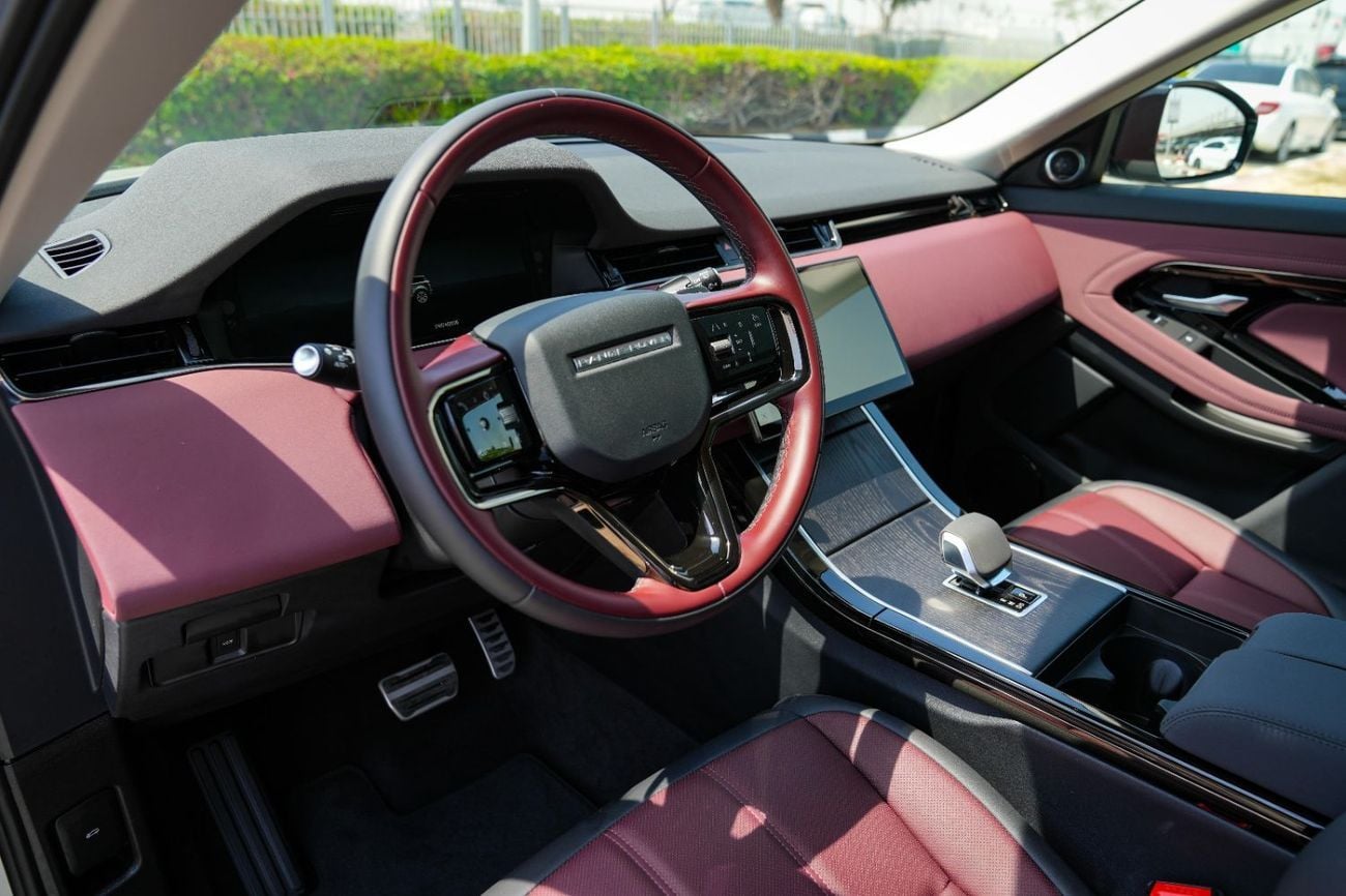 Land Rover Range Rover Evoque DYNAMIC SE P250 2025!! FIVE YEARS WARRANTY!! THREE YEARS SERVICE CONTRACT