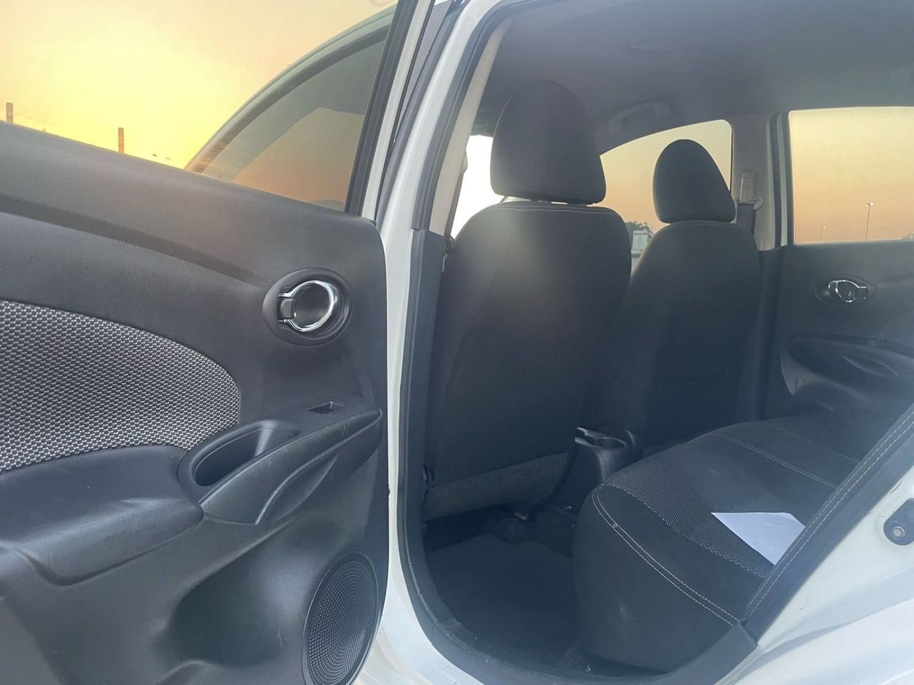 نيسان فيرسا 2017 Nissan Versa (Sunny) SV 1.5L V4 MidOption  Economical