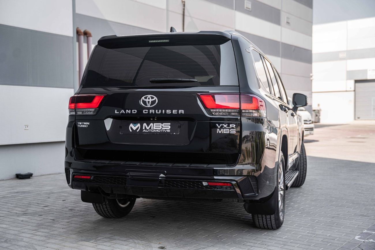 Toyota Land Cruiser 3.3L DIESEL VXR FULL OPTION WITH MBS AUTOBIPGRAPHY VIP SEAT AND ROOF STAR LIGHT