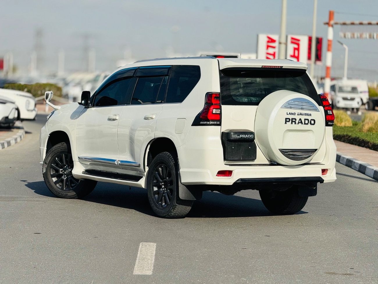 تويوتا برادو Kakadu top of the range