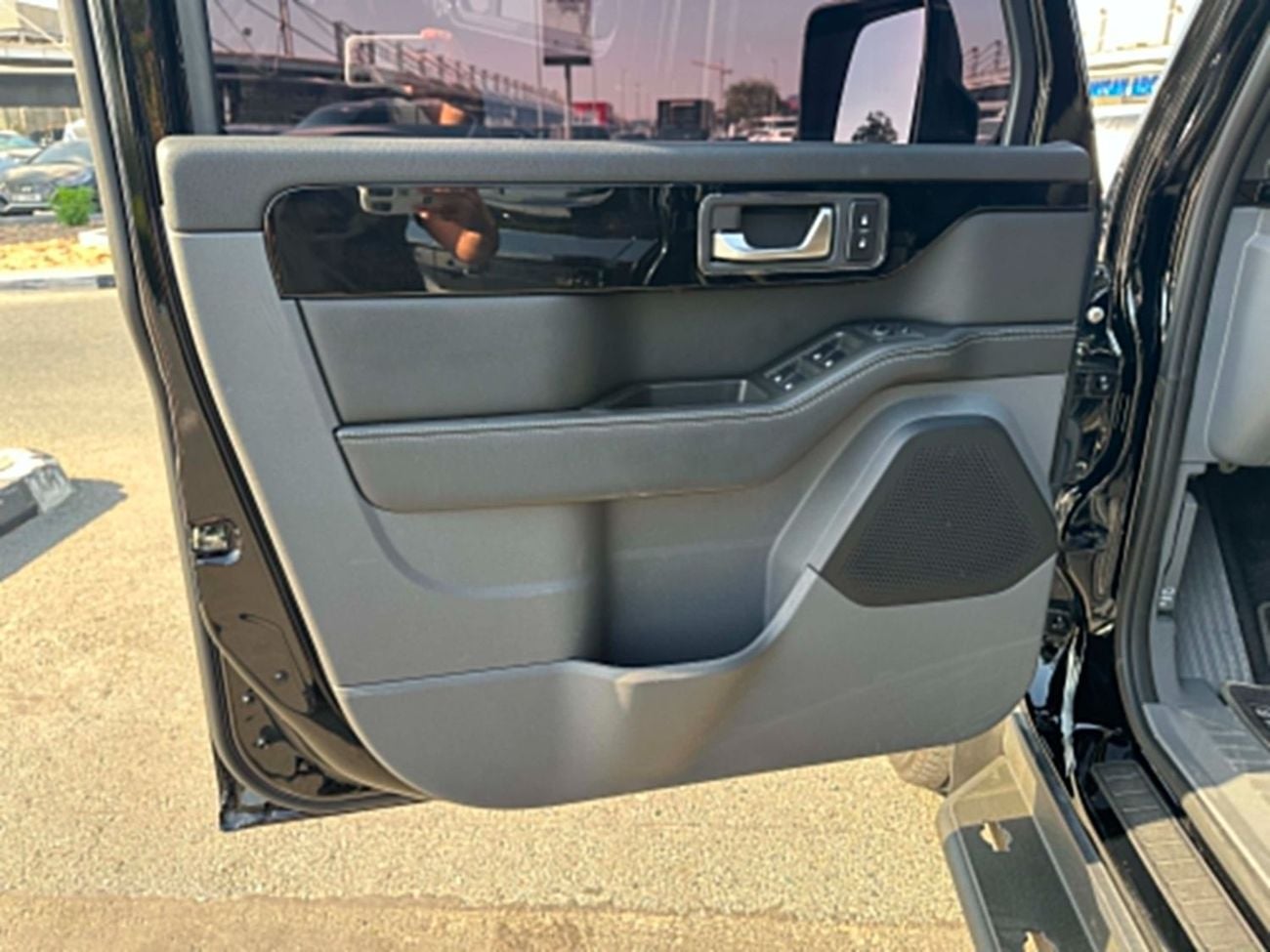 إينيوس غرينادير INEOS Grenadier 2023 GCC Specs