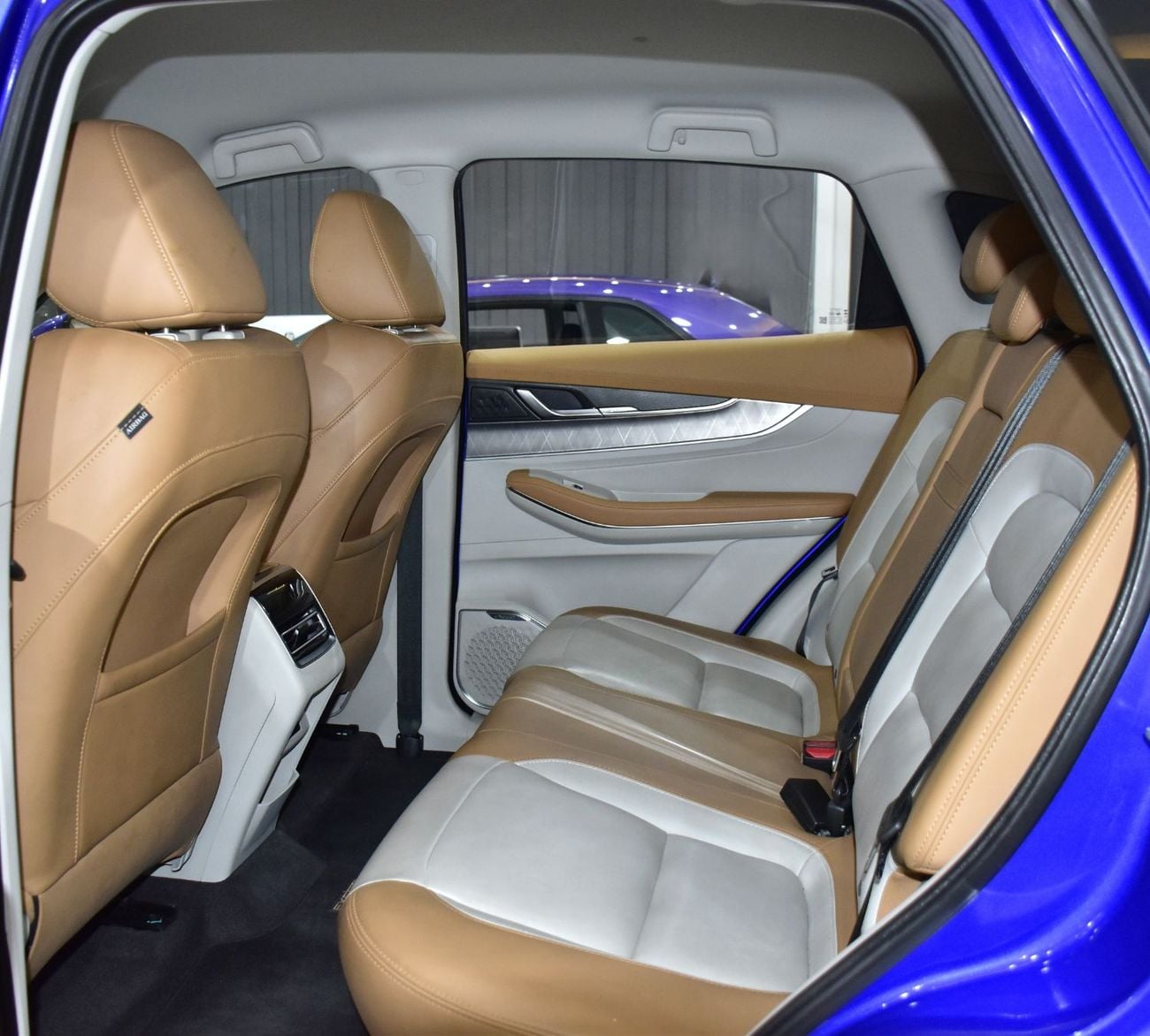 Exeed LX EXCELLENT DEAL for our Exeed LX 230T ( 2024 Model ) in Blue Color GCC Specs