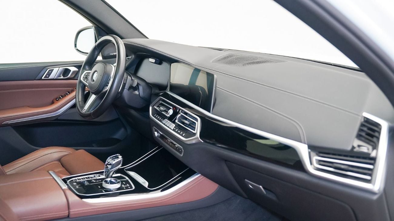 BMW X5 40i M Sport 3.0L UAE's Very Best Example | 2 Years Free Servicing | AED 2,784 Per Month