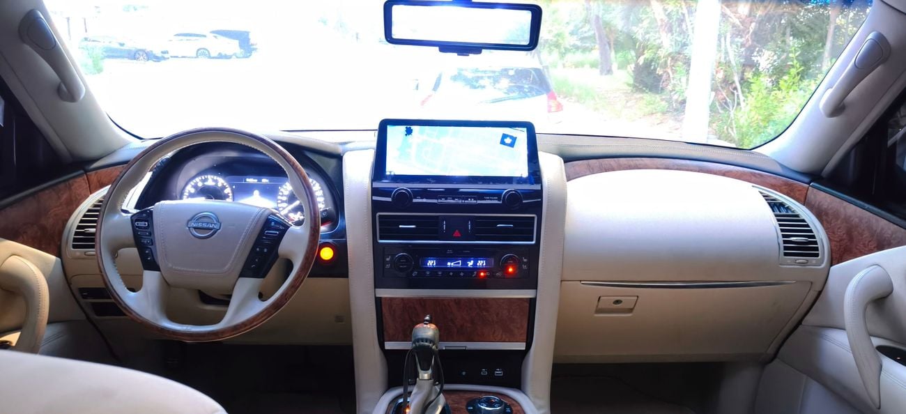 Nissan Patrol SE PLATINUM CITY