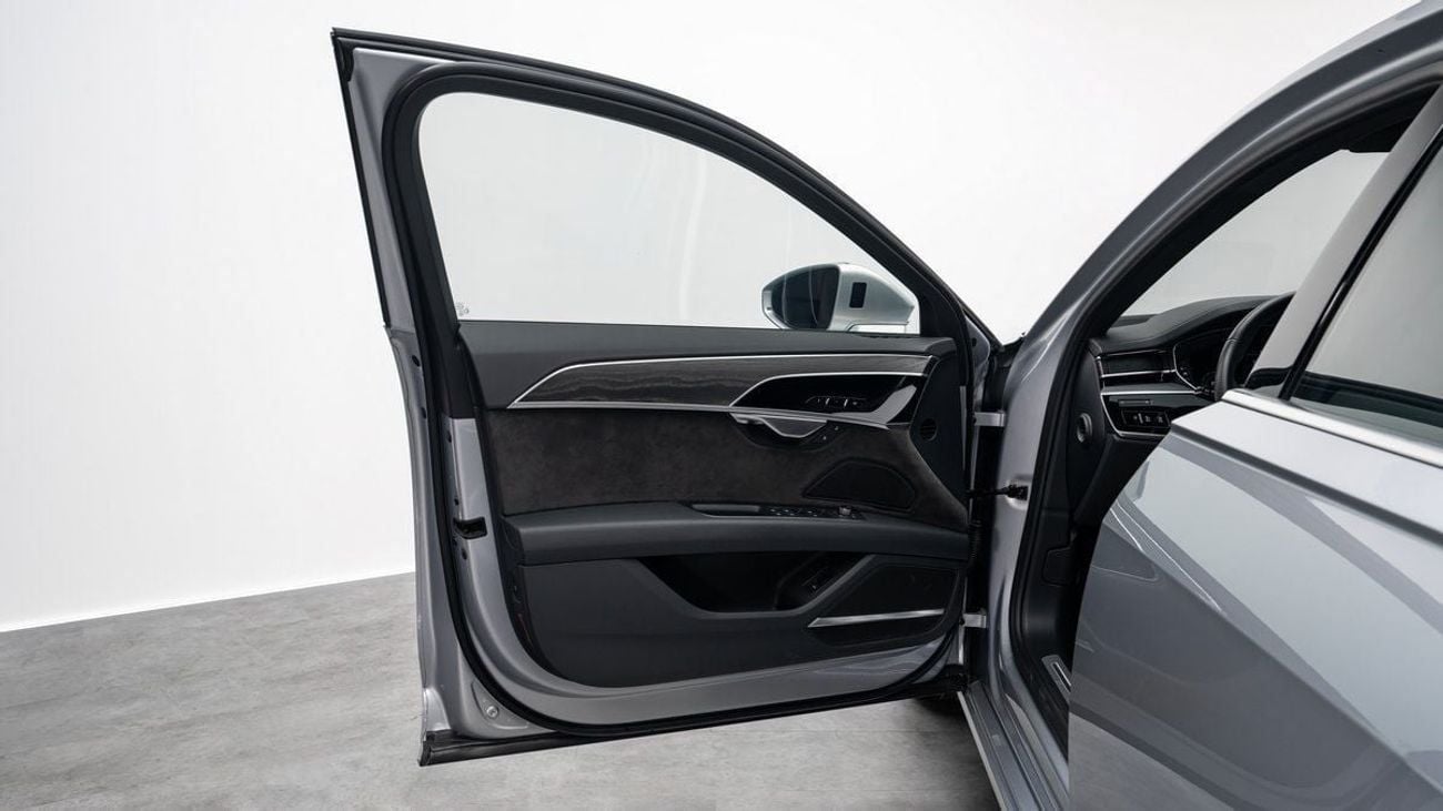 أودي A8 L 55 TFSI - 2018 - GCC