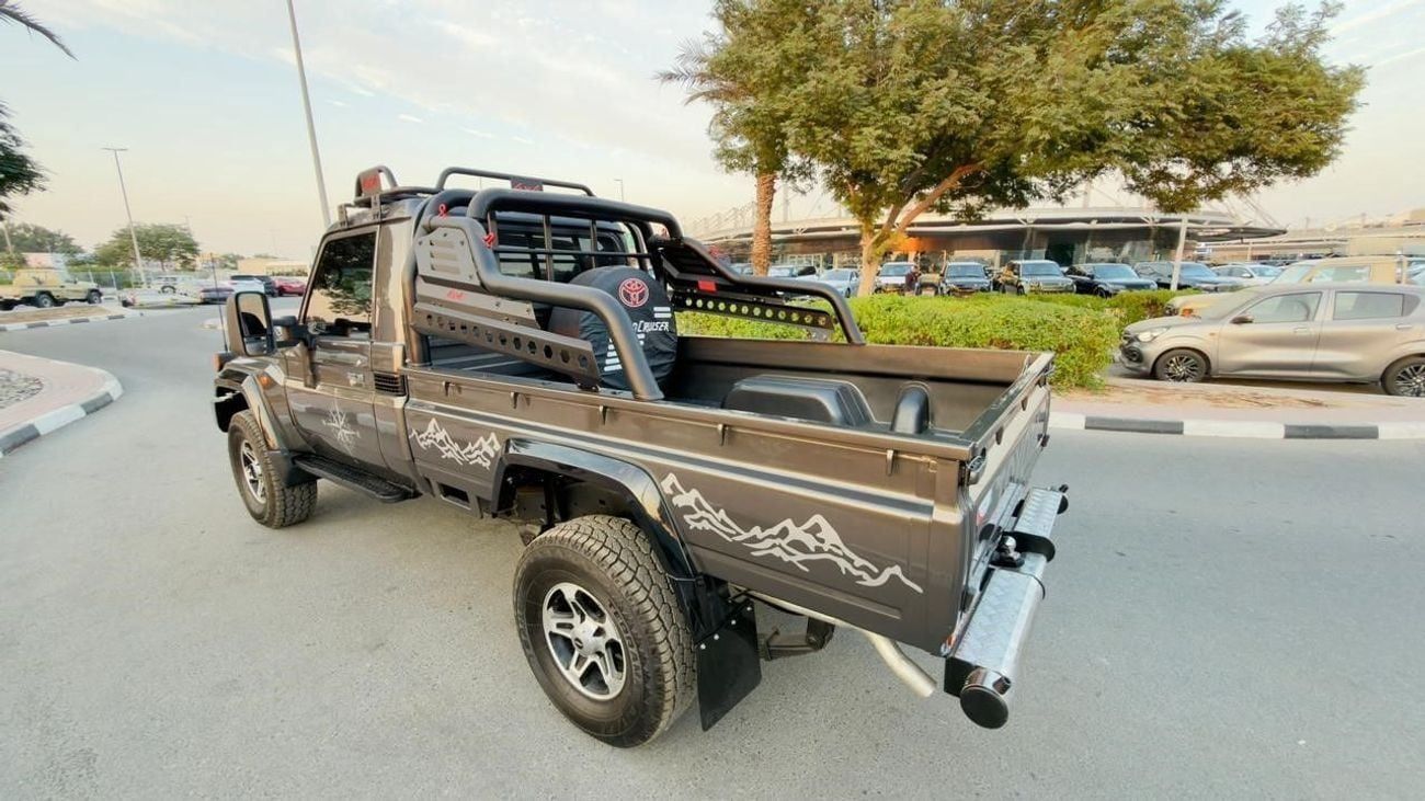 Toyota Land Cruiser Pick Up MODIFIED TO 2025 MODEL | SINGLE CAB | MANUAL TRANSMISISON | 4.5L | RHD | SPORTS BAR