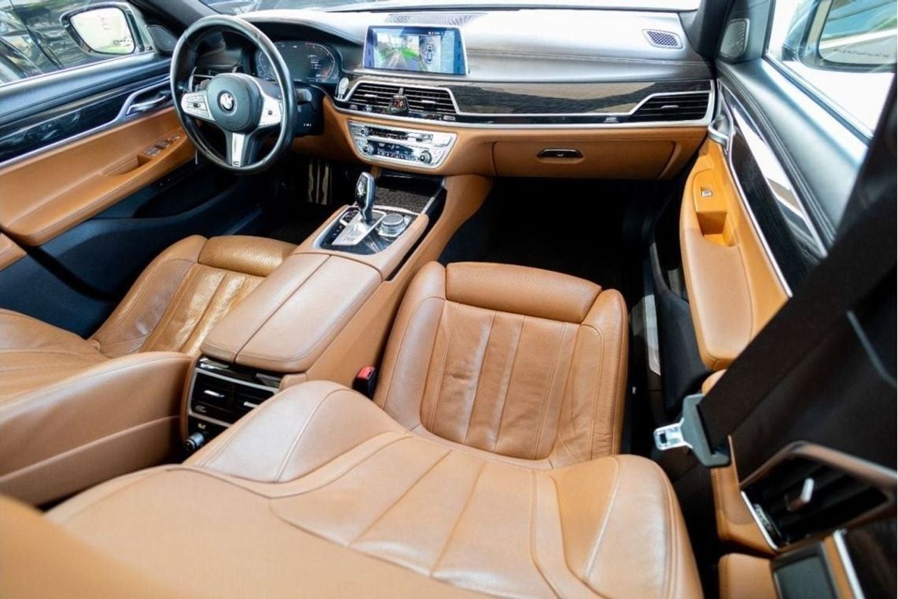 بي أم دبليو 730Li BMW 730Li M-Sport 2020 GCC under Warranty with Flexible Down-Payment.