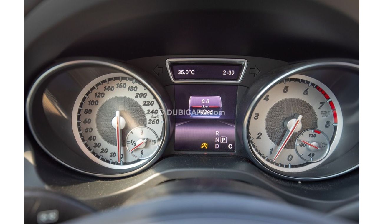 مرسيدس بنز GLA 250 مرسيدس GLA 250 V4خليجي كاملة المواصفات 2016 بدون حوادث، عداد قليل