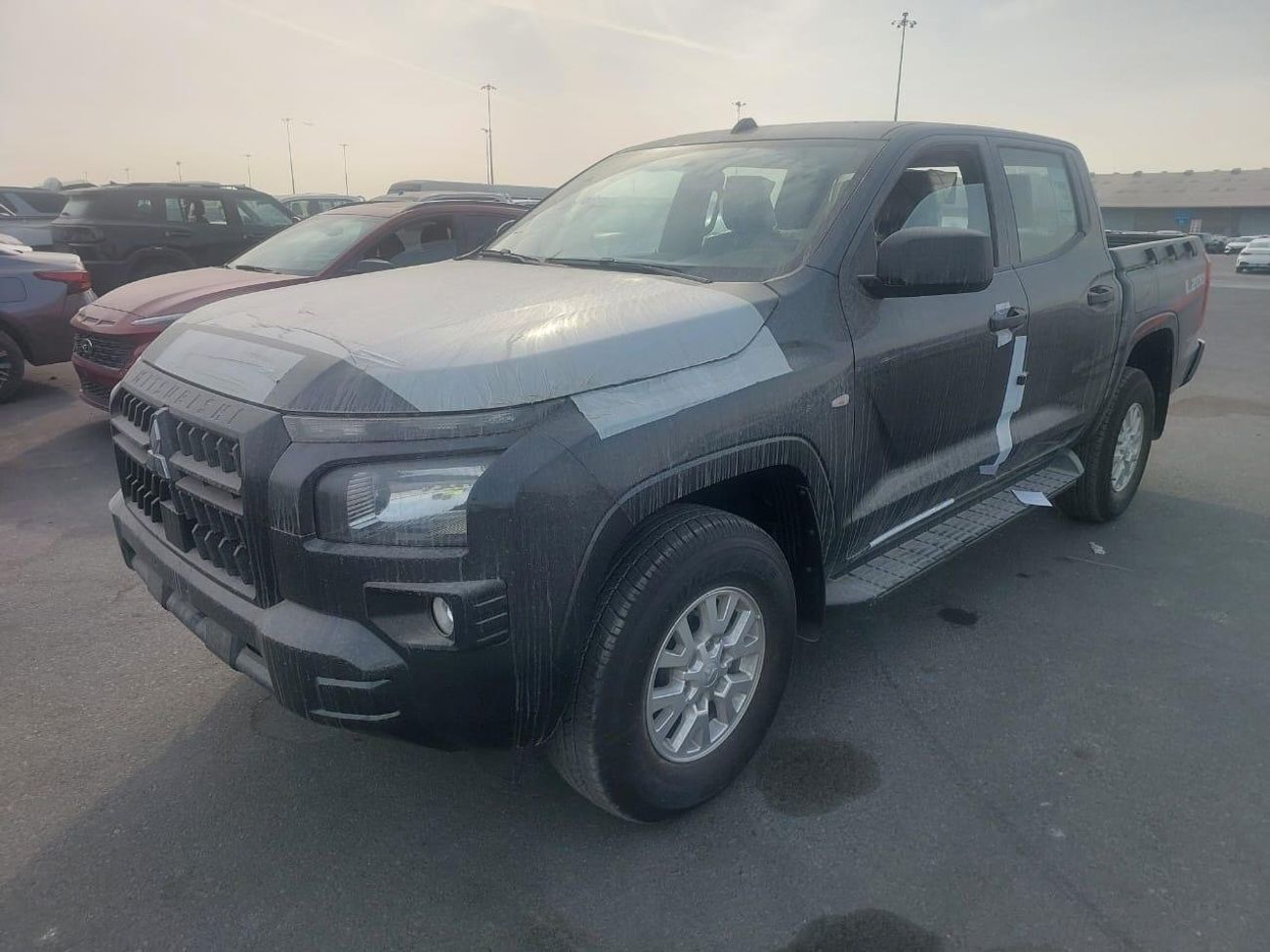 ميتسوبيشي L200 GL Double Cab Diesel A/T 2.4L