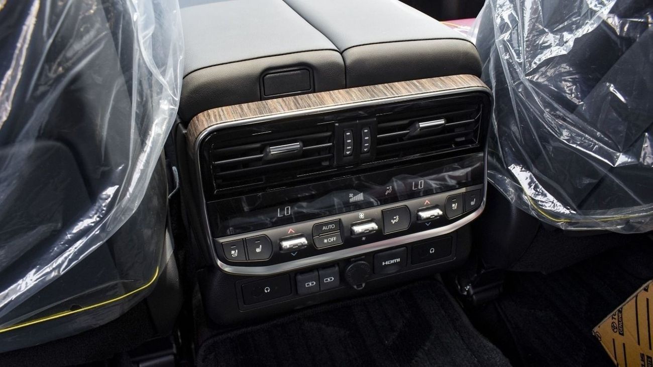 تويوتا لاند كروزر VXR - 3.5l - New Kit - HUD - LED - Radar - 360 camera - 20" alloy wheel - Memory Seat - JBL