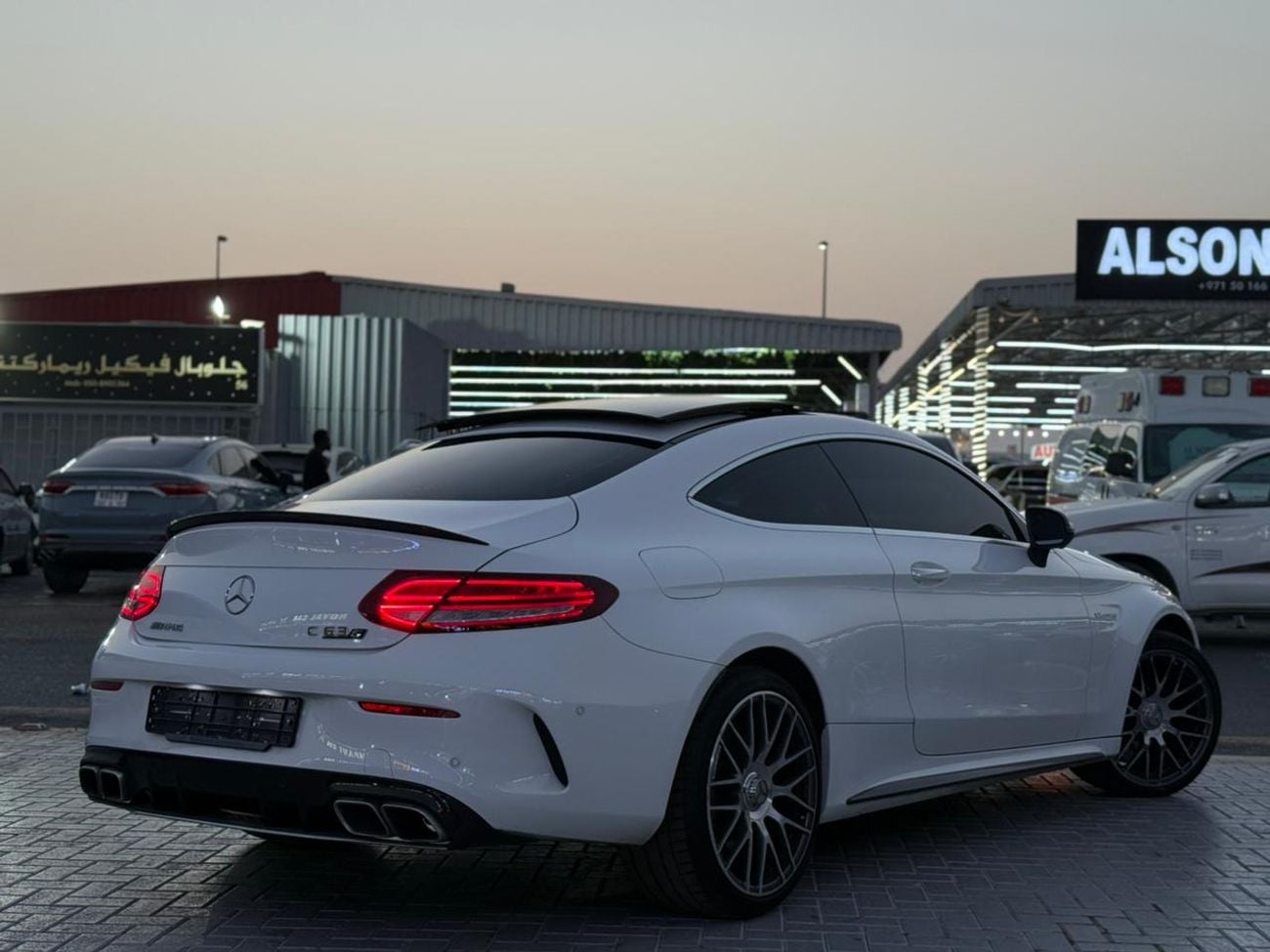 Mercedes-Benz C 63 S MERCEDES BENZ C 63 S COUPE
