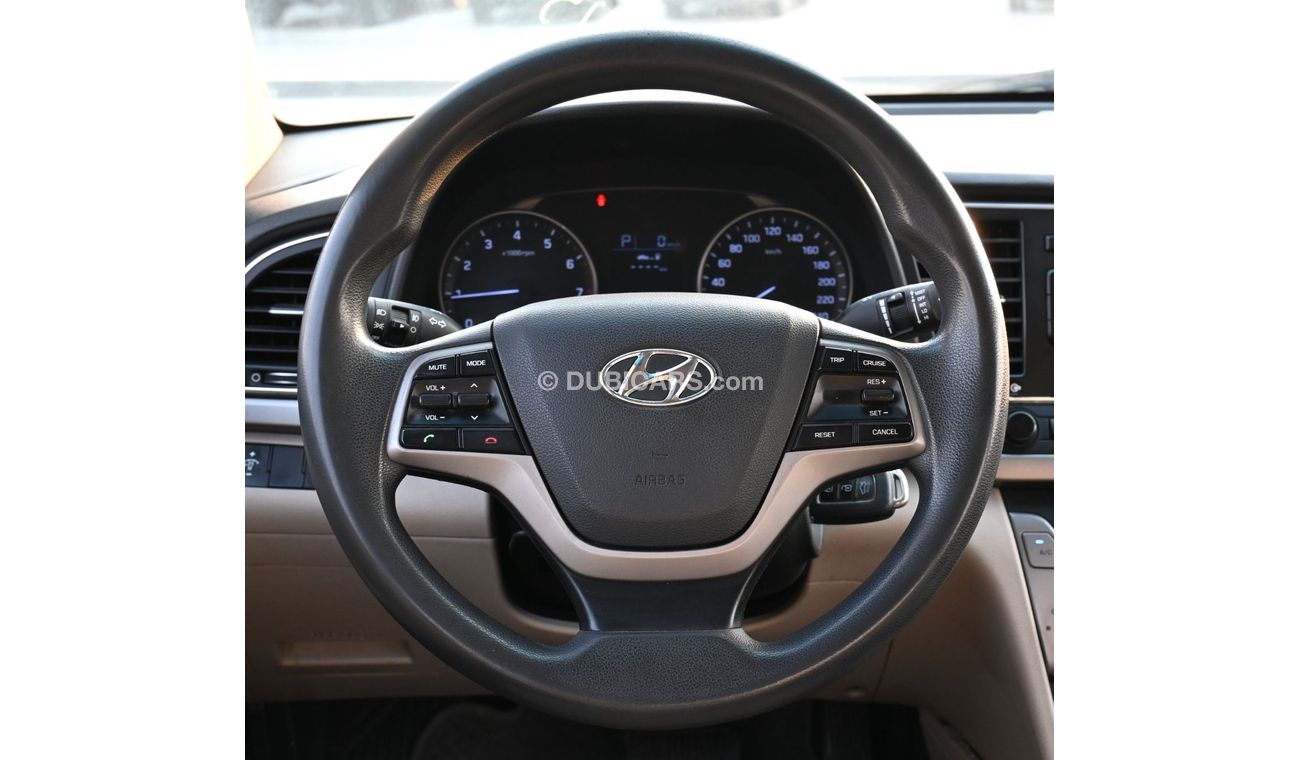 Hyundai Elantra GCC EXCELLENT CONDITION WITHOUT ACCIDENT 2016