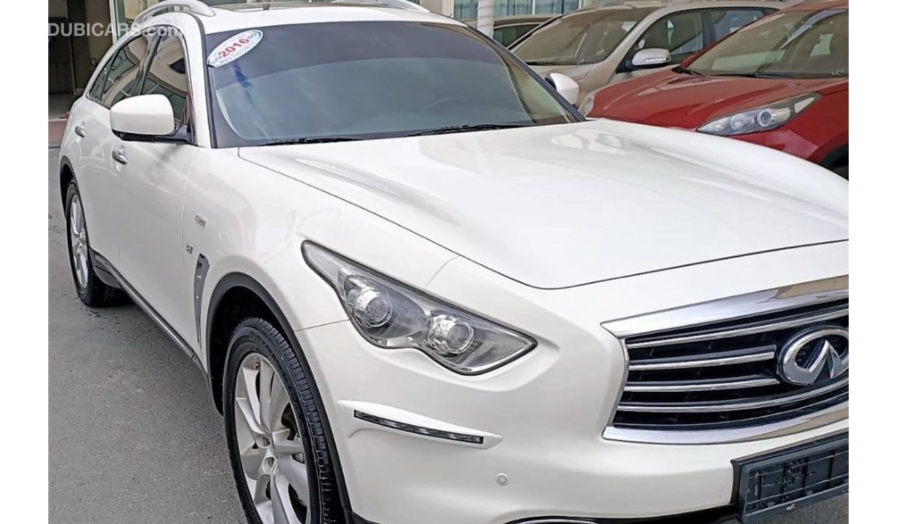 Infiniti QX70 INFINITI QX70 AWR /  ACCIDENTS FREE / ORIGINAL PAINT