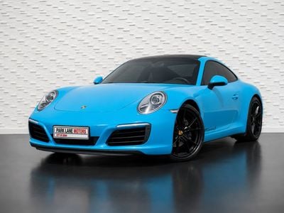 Porsche 911 CARRERA