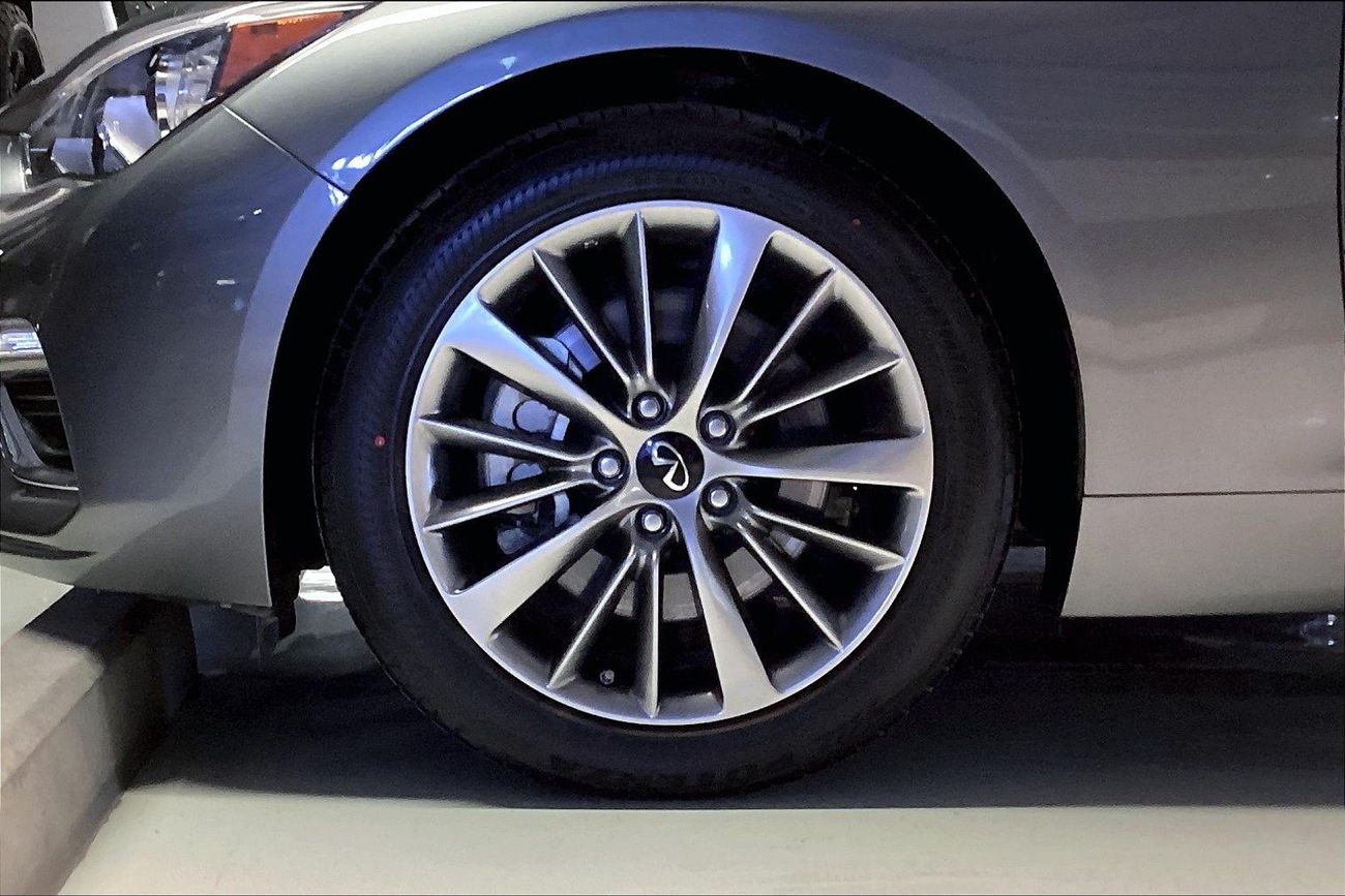 إنفينيتي Q50 Premium / Luxe | شامل الضمان | 0 ﺪﻔﻋﺓ ﺃﻮﻟﻯ