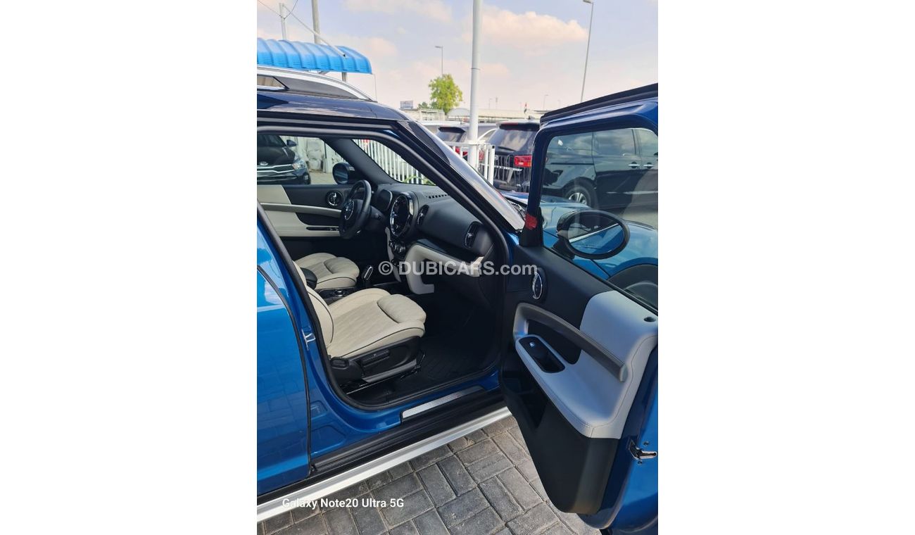 Mini Cooper S Countryman Car in good condition 2022 2.0 turbo s class