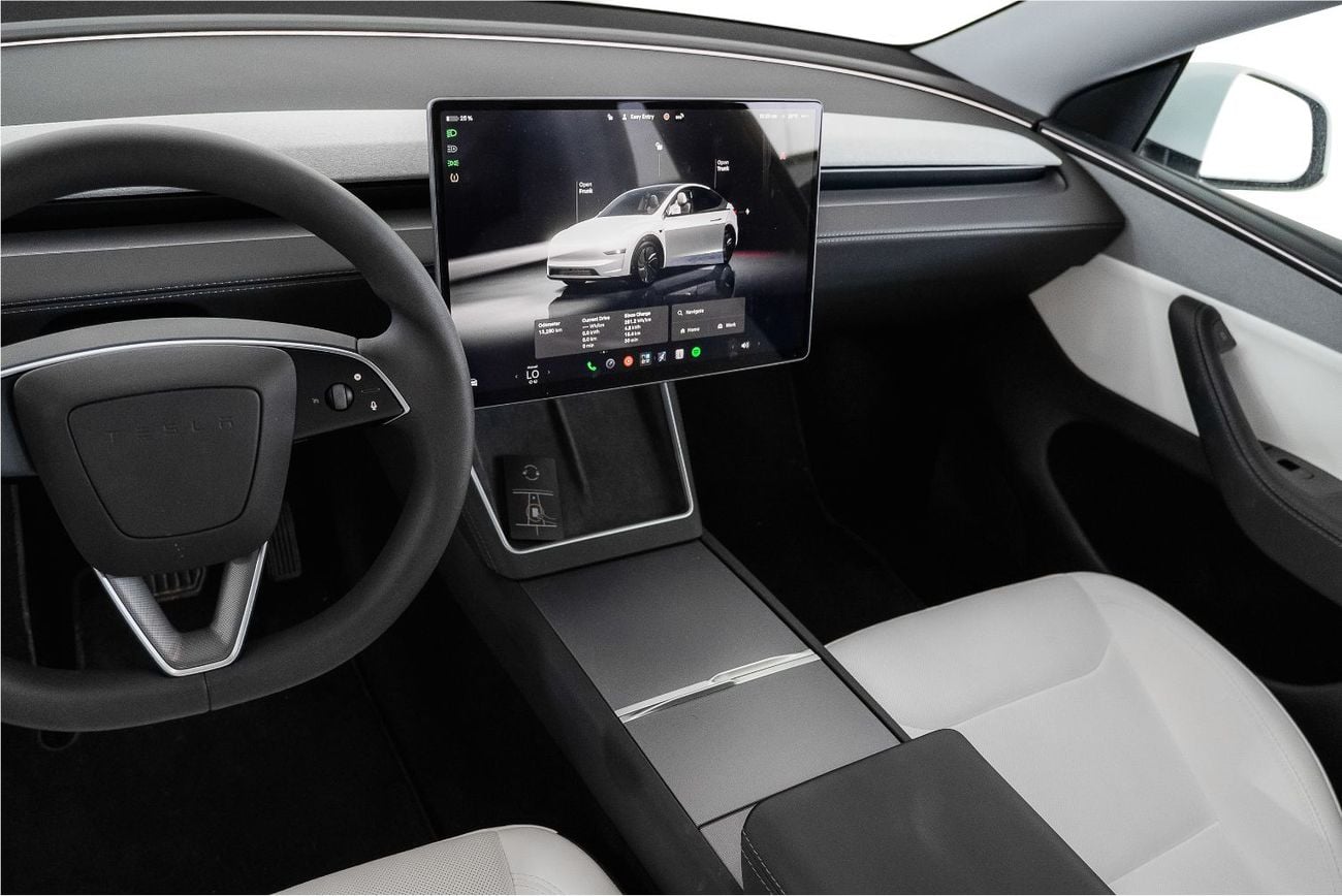 Tesla Model Y LONG RANGE
