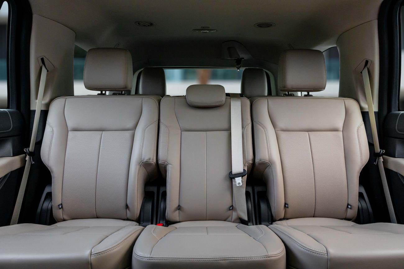 Ford Expedition Expedition XLT | 3,819 P.M | 0% Downpayment | 2030 AGENCY WARRANTY! | Ramadan Offer!