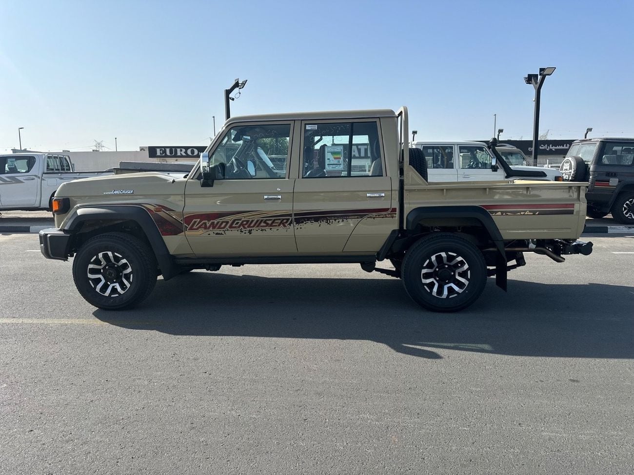 تويوتا لاند كروزر بيك آب