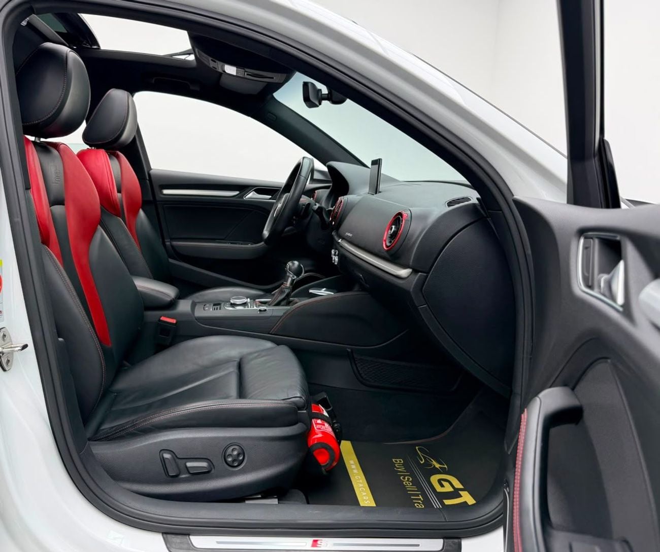 أودي S3 STD 2018 Audi S3 2.0TFSI Quattro, Full Audi Service History, Fully Loaded, Excellent Condition, GCC