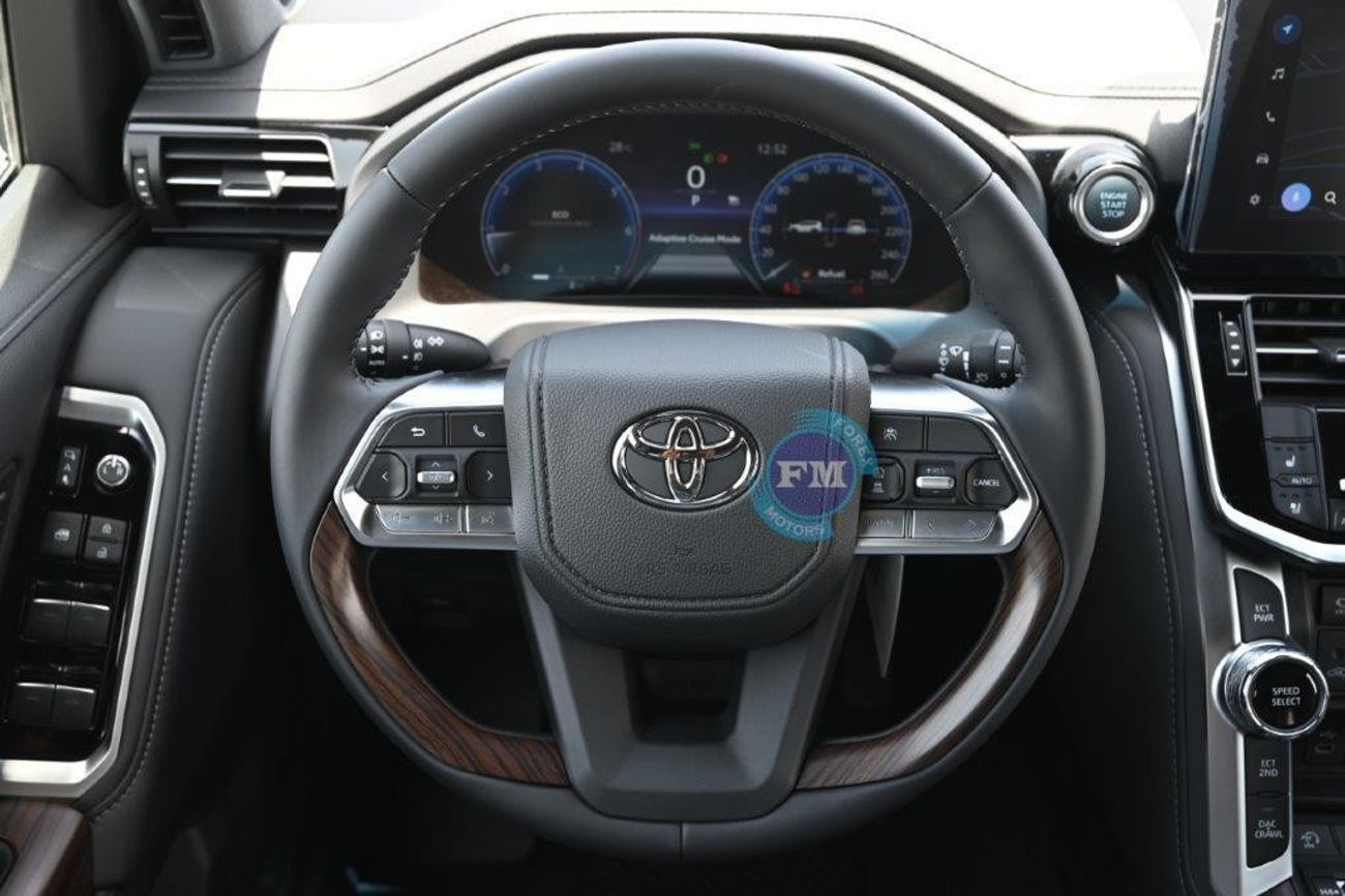 تويوتا لاند كروزر 300 VXR 4.0L Petrol 4WD Automatic