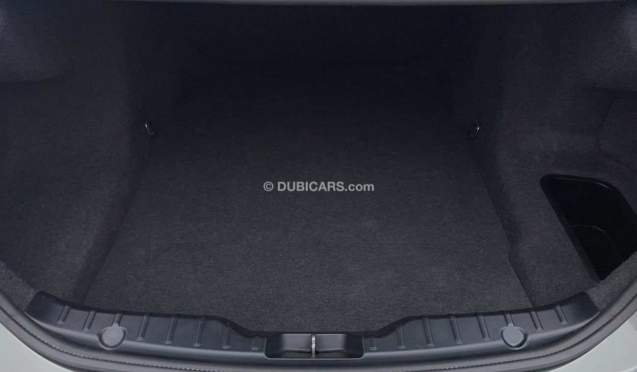 بي أم دبليو 520i 520i 2000