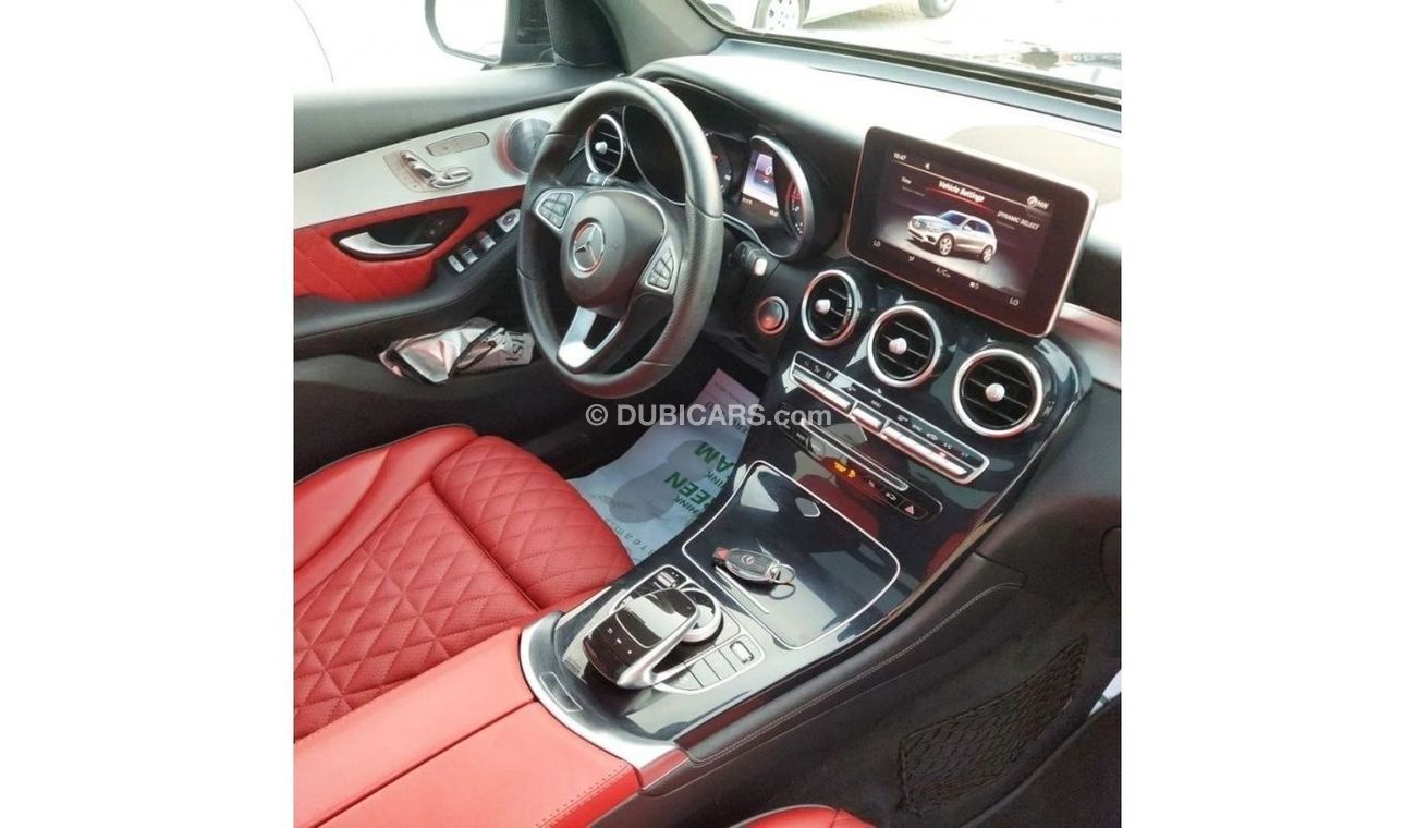 Mercedes-Benz GLC 300 AMG