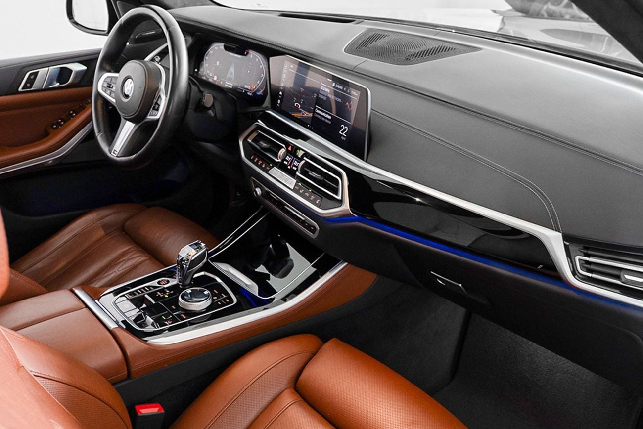 بي أم دبليو X5 M50i 4.4L