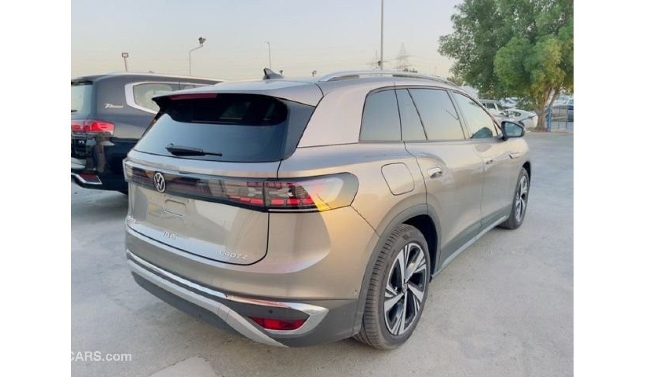 فولكس واجن ID.6 Volxwagen ID6 Crozz Pro (360 camera + Panoramic roof + VIP Seat) Automatic 2022 model