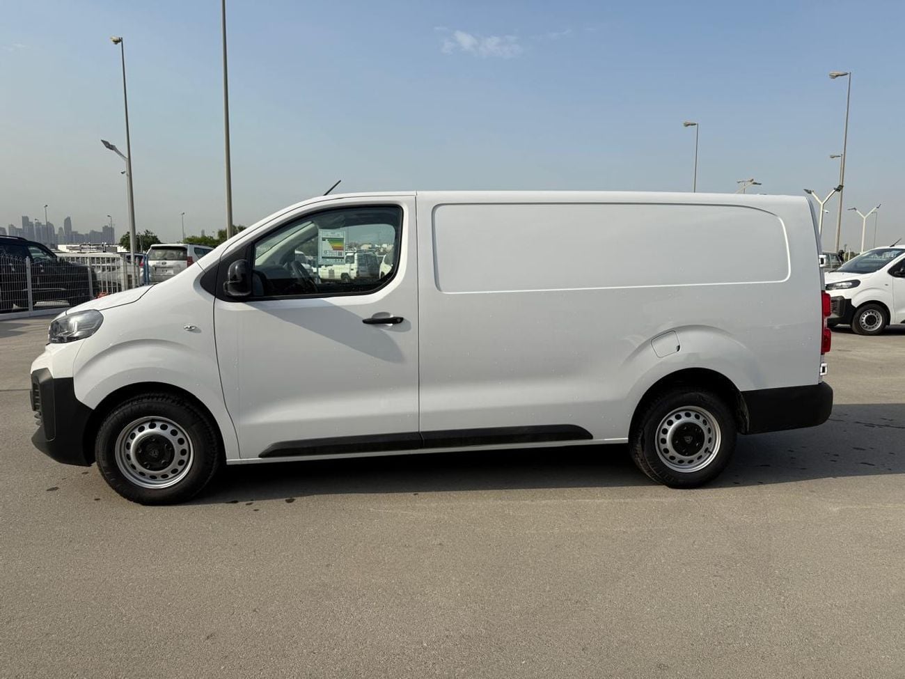 Peugeot Expert VAN L3 2.0L DIESEL  AUTOMATIC TRANSMISSION ( FOR RE-EXPORT ONLY )