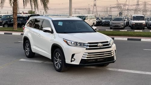 تويوتا هايلاندر 2017 TOYOTA HIGHLANDER  full options XLE 4x4 IMPORTED FROM USA VERY CLEAN CAR INSIDE AND OUT SIDE FO