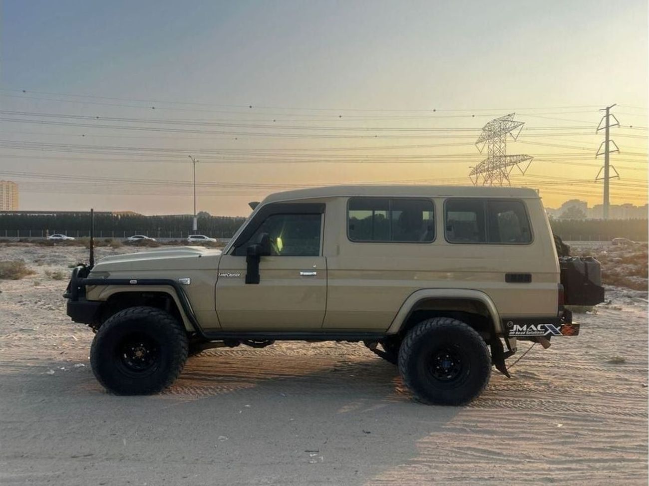 Toyota Land Cruiser 70 Diesel 4.5 Liter Right Hand Drive 3 Doors Manual Gear