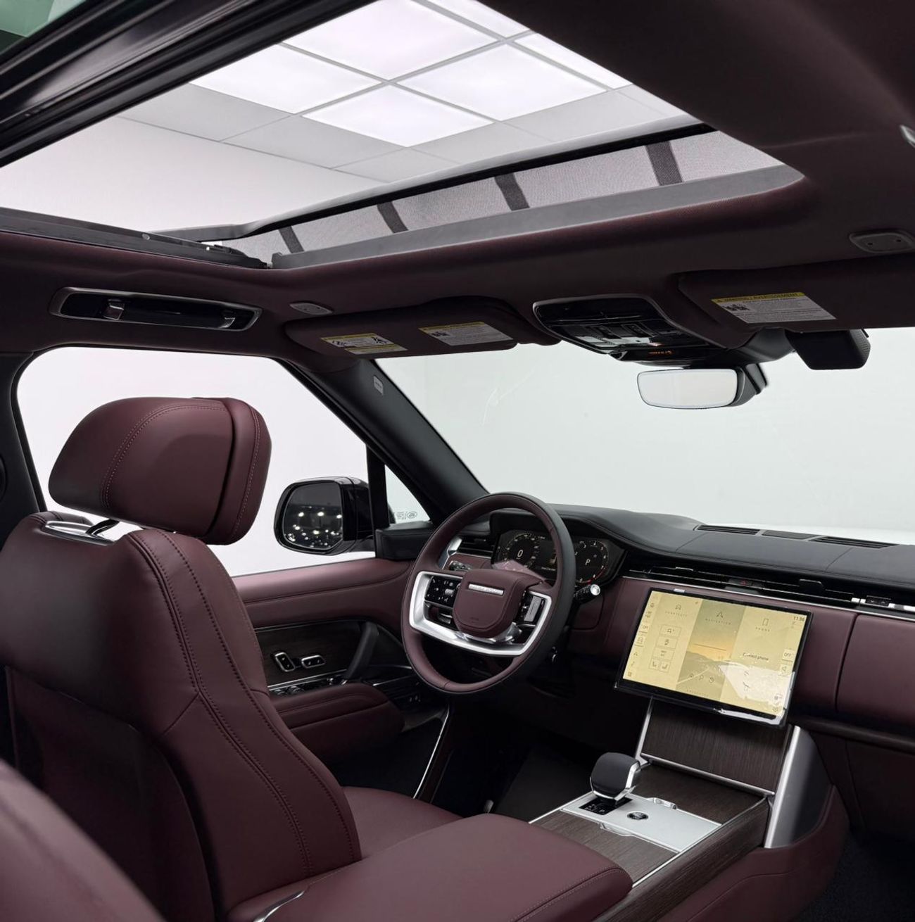 لاند روفر رينج روفر SE P530 4.4L 2025 Range Rover SE P530 ,Warranty ,Brand New ,Canadian Spec