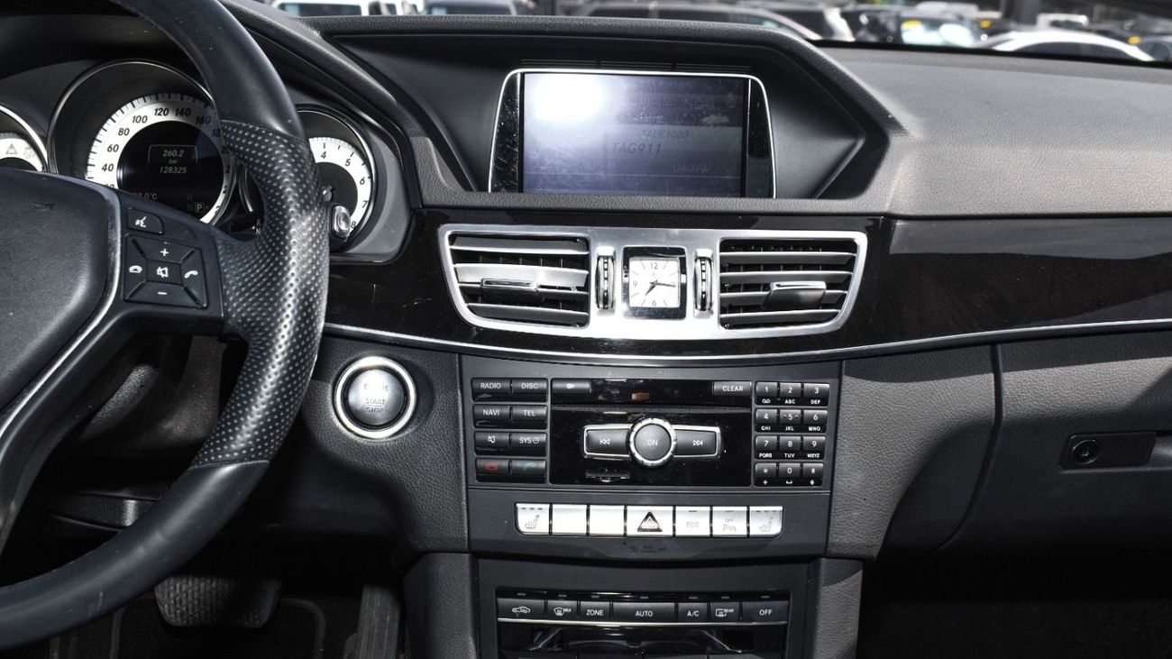 مرسيدس بنز 300 فل اوبشن