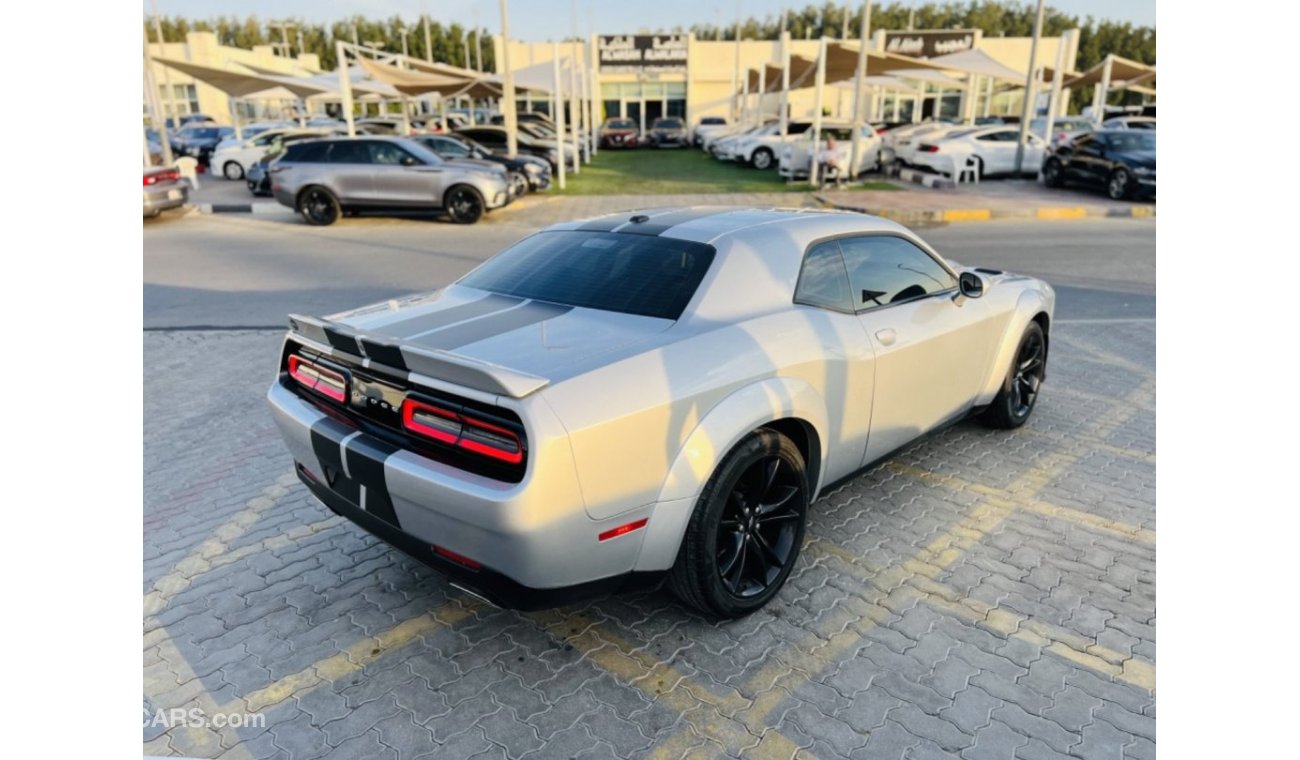 Dodge Challenger SXT For sale