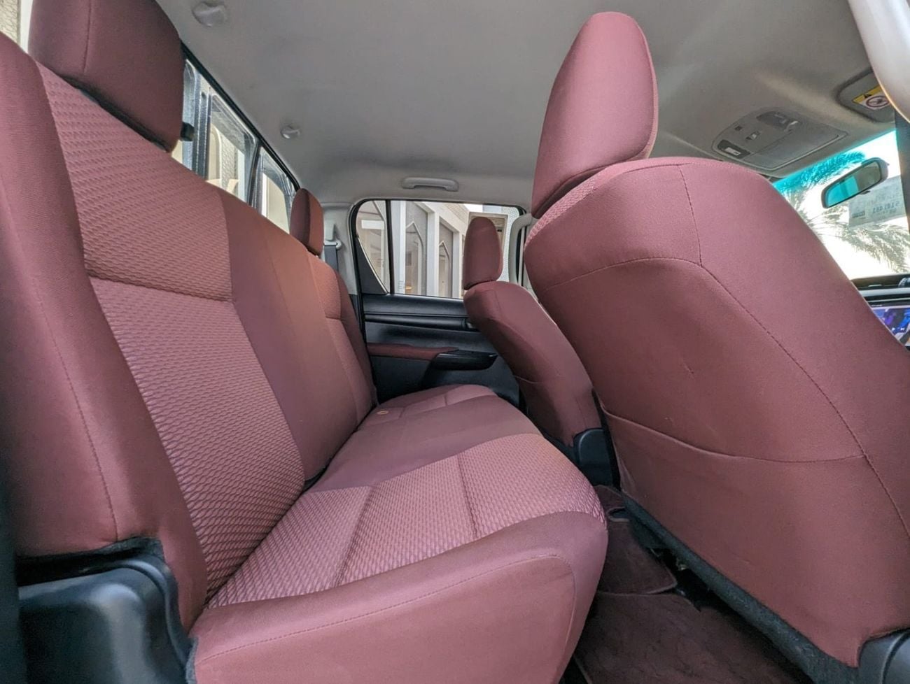 Toyota Hilux S GLX 2.4L AWD A/T