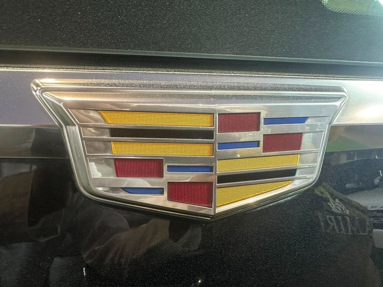 Cadillac Escalade Iq